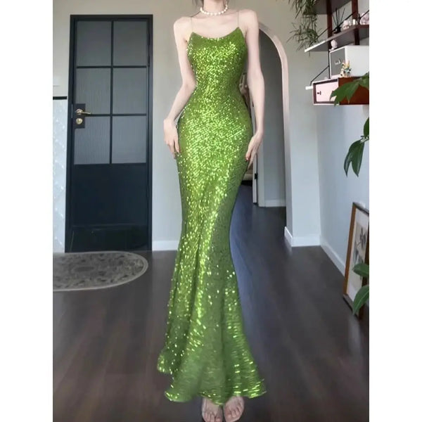 TAVIMART  -  Women's Sexy Green Mermaid Dress with Sequins, Slimming and Figure-Hugging, Ideal for Glamorous Balls, Exuding a High-End Look.