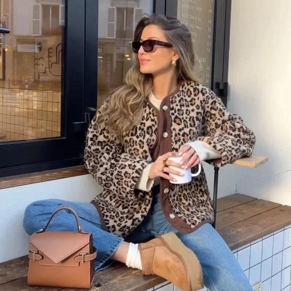 TAVIMART  -  Vintage Leopard Print Single Breasted Jacket Women Elegant O Neck Long Sleeves Pocket Coat New Fashion Lady Warm Outerwear