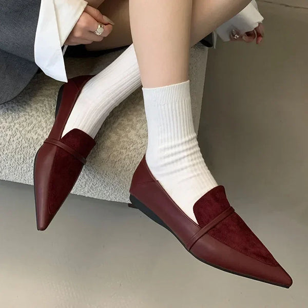 TAVIMART  -  Pointed Toe Retro Flats Women Footwear Spring Autumn New Fashion Shallow Elegant Office Shoes Brand Loafers Ladies Zapatos Mujer