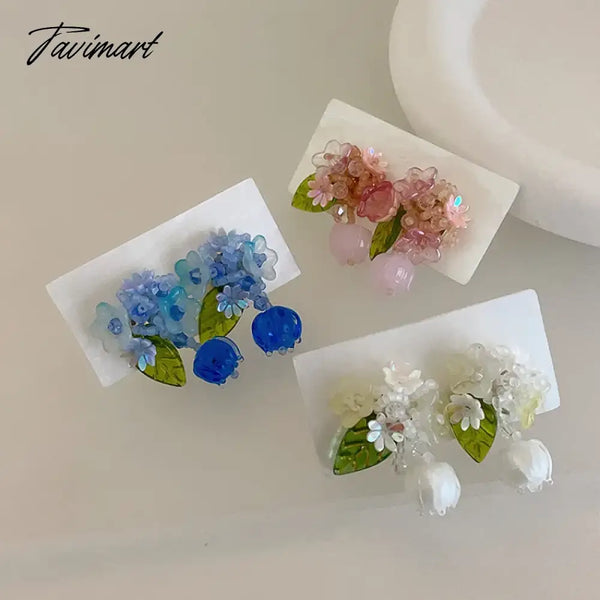 Tavimart Minar Ins Fashion White Blue Pink Color Resin Acrylic Flower Drop Earrings For Women Lily