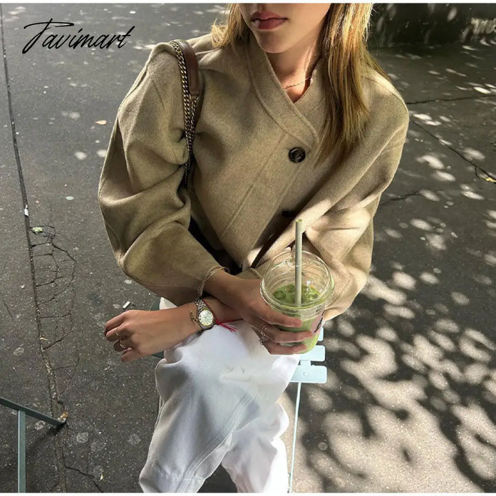 Tavimart Round Neck Button Long Sleeved Jacket Women Loose Khaki Pocket Cropped Coat Autumn Fashion